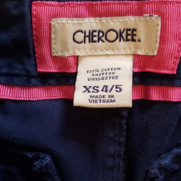 Cherokee Shorts - Picture 7 of 7